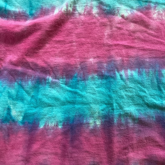 Hand dyed tie dye t-shirt, blue/pink/purple, size L, 100% cotton - Picture 1 of 6